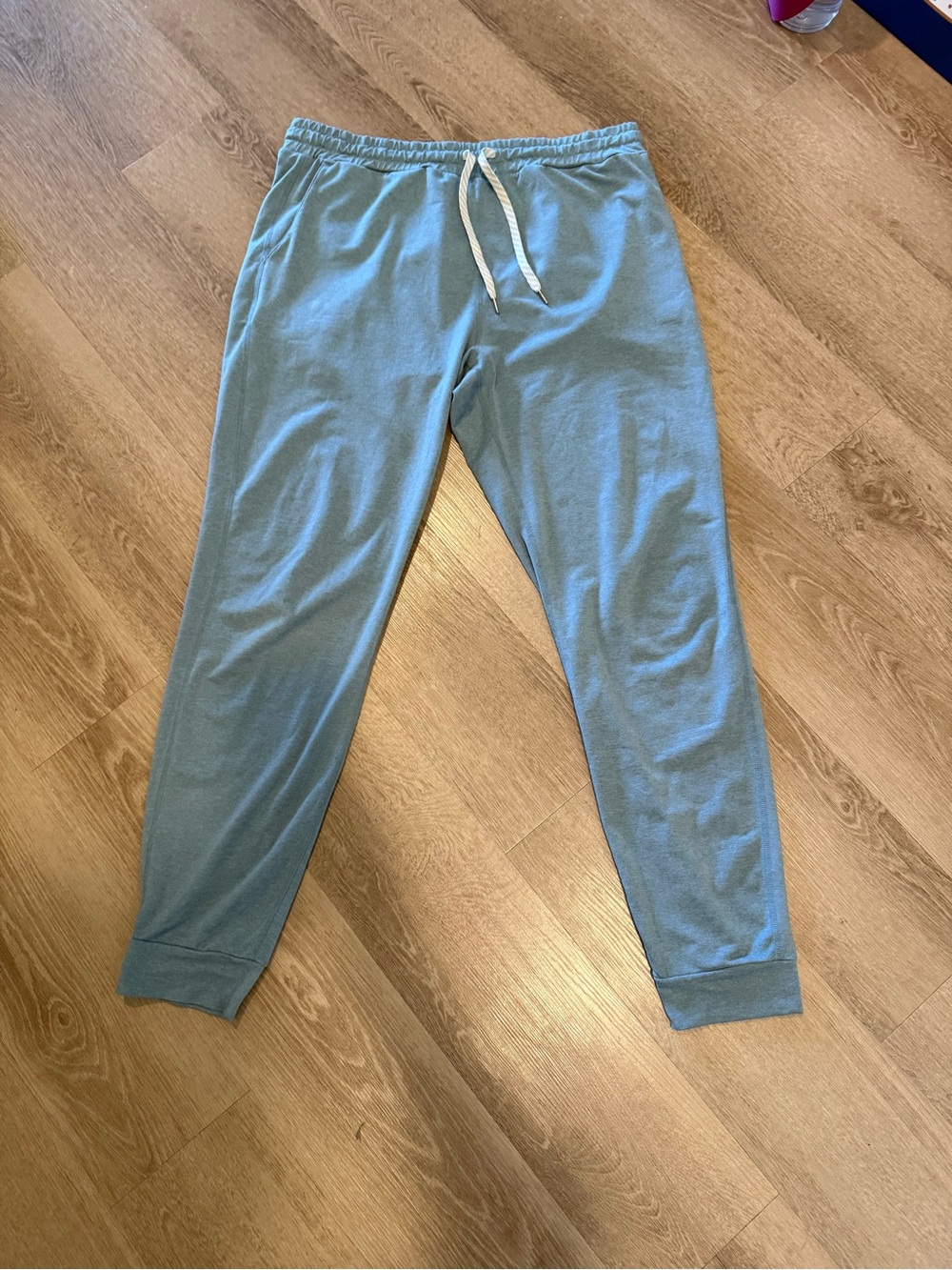 Women’s Casual Vuori Drawstring Jogger Pants in Light Blue